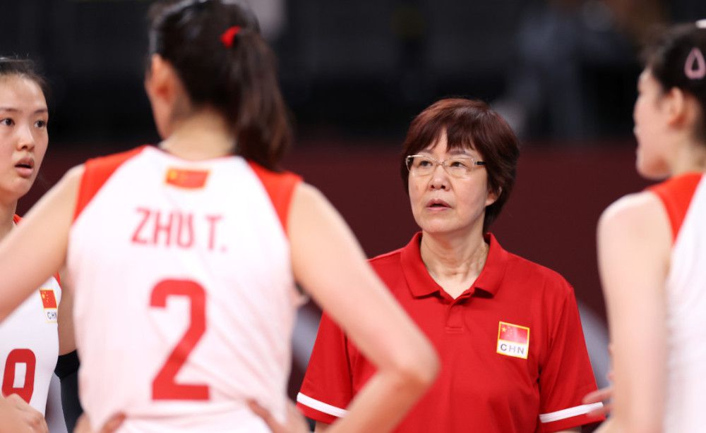 国产激情美女久久久久久吹潮